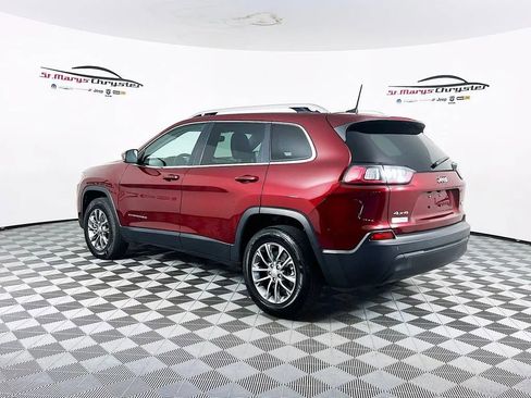 Used 2021 Jeep Cherokee Latitude Plus AWD/4WD image 6