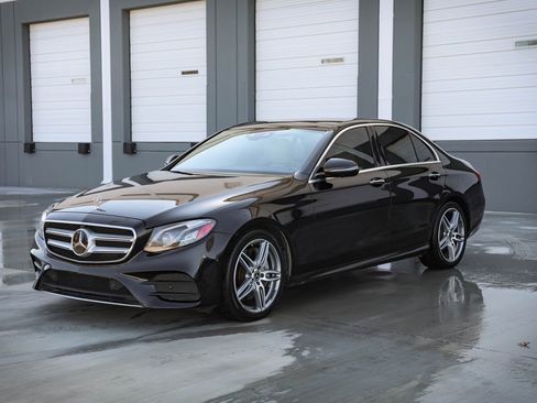 Used 2018 Mercedes-Benz E 300 E 300 image 4