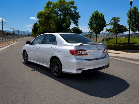 Used 2012 Toyota Corolla S FWD image 3