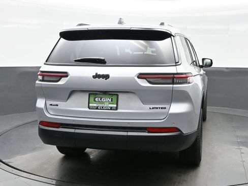 New 2025 Jeep Grand Cherokee L Limited w/ Black Appearance Package AWD/4WD image 5