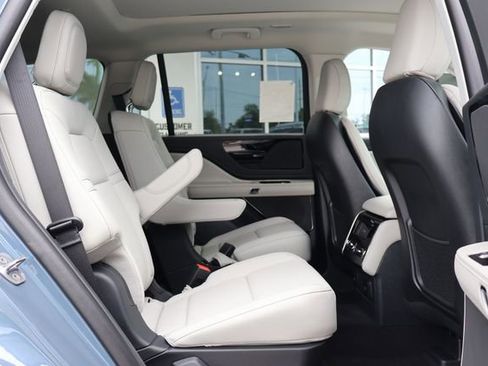 New 2026 Lincoln Aviator 2WD image 22