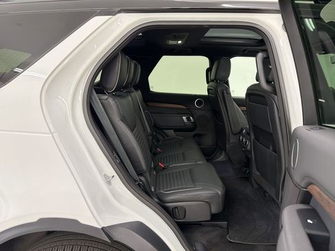 Used 2020 Land Rover Discovery HSE AWD/4WD image 30