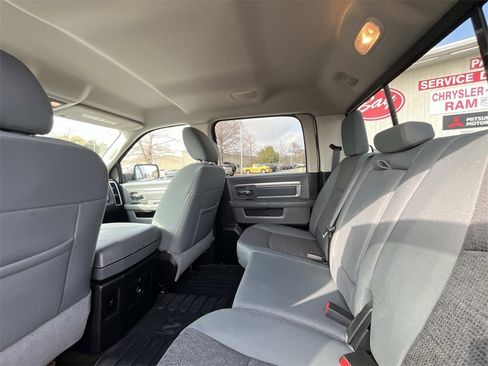 Used 2015 RAM 1500 Outdoorsman image 11