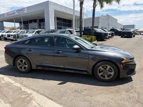Used 2022 Kia K5 LXS FWD image 5