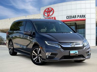 Used 2018 Honda Odyssey Elite