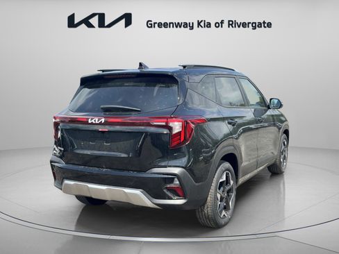 New 2026 Kia Seltos S FWD image 7