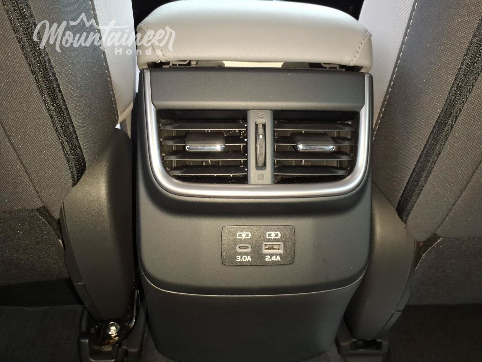 Used 2024 Subaru Legacy Premium AWD/4WD image 23