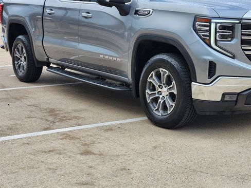 Used 2023 GMC Sierra 1500 SLT w/ SLT Convenience Package image 11