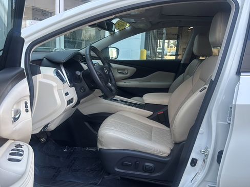 Used 2023 Nissan Murano Platinum w/ Cargo Package image 12