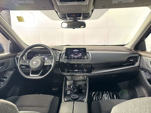 Used 2022 Nissan Rogue SV image 22