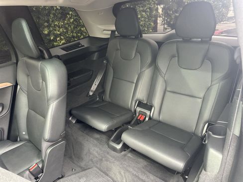 Used 2025 Volvo XC90 B6 Plus w/ Protection Package Premier image 31