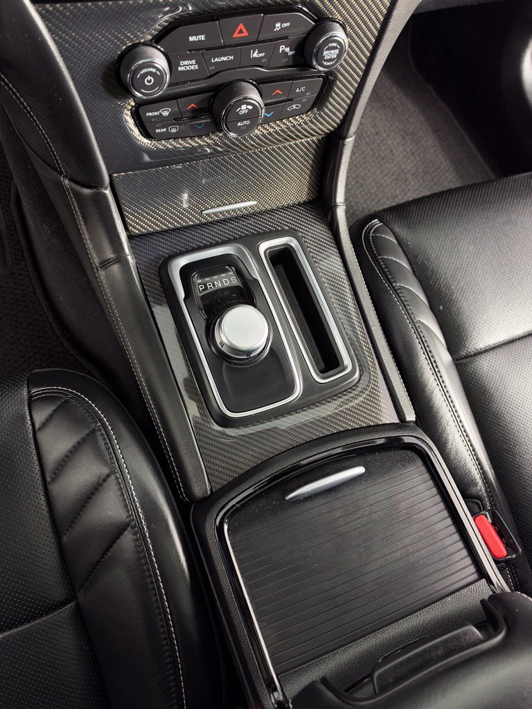 Used 2023 Chrysler 300 C RWD image 16