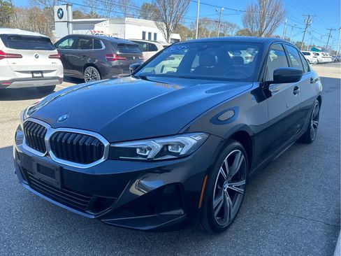 Certified 2023 BMW 330i xDrive Sedan w/ Driving Assistance Package AWD/4WD image 4