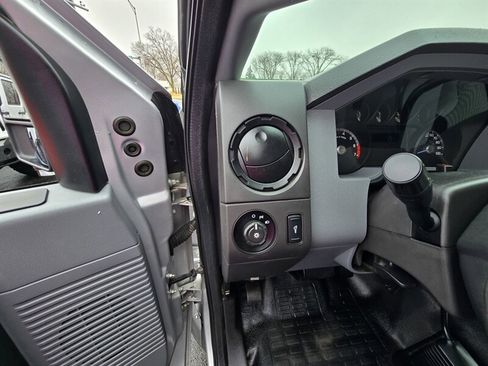 Used 2016 Ford F250 XL w/ Power Equipment Group image 13
