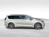 Used 2024 Chrysler Pacifica Pinnacle w/ Trailer Tow Group image 5