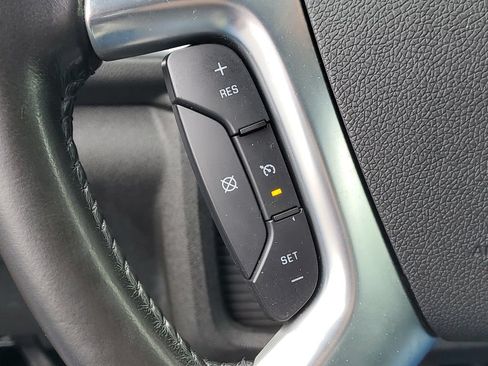 Used 2016 Chevrolet Traverse LT AWD/4WD image 9