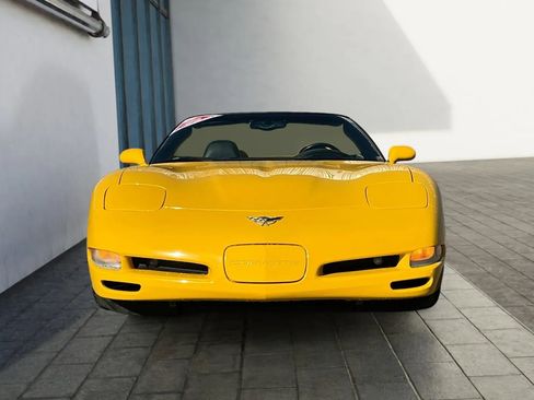 Used 2003 Chevrolet Corvette Convertible w/ Preferred Equipment Group1 image 7