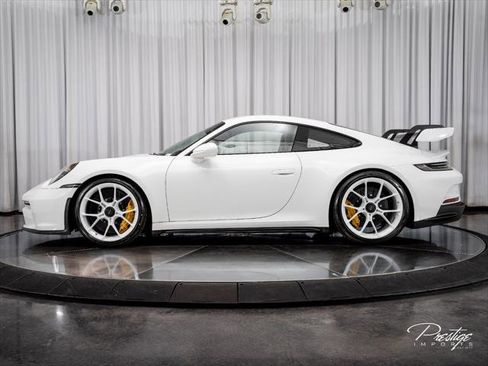Used 2022 Porsche 911 GT3 RWD image 9