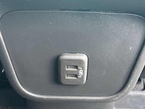 Used 2021 Chevrolet Equinox LT AWD/4WD image 35