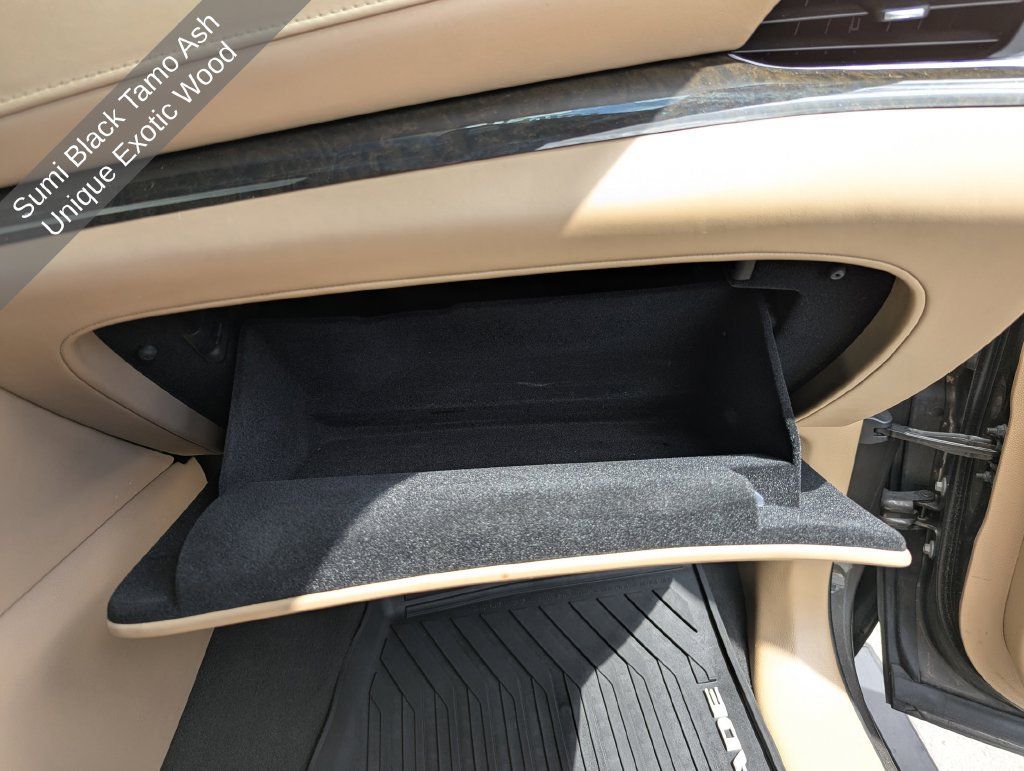 Used 2020 Cadillac Escalade Platinum AWD/4WD image 41
