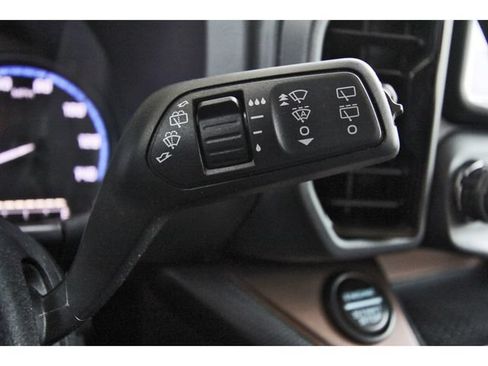 Used 2022 Ford Bronco Sport Outer Banks w/ Tech Package AWD/4WD image 17