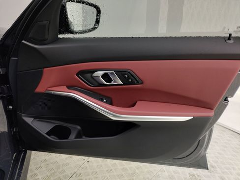 New 2026 BMW 330i Sedan w/ M Sport Package image 19