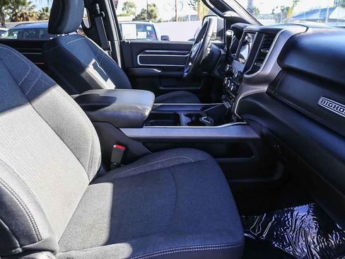 Used 2019 RAM 2500 Big Horn w/ Night Edition image 19
