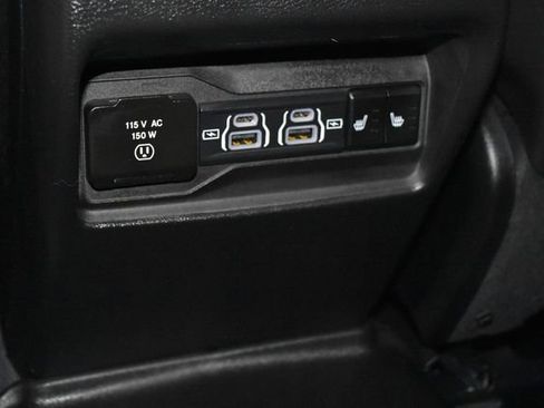 Used 2023 Jeep Grand Cherokee Overland AWD/4WD image 28