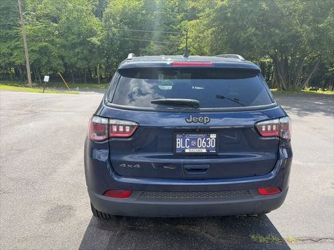 Used 2021 Jeep Compass Latitude AWD/4WD image 4