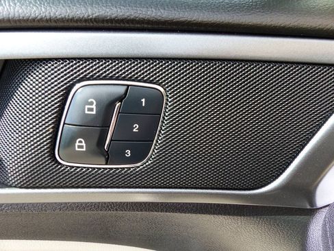 Used 2016 Ford Fusion Titanium FWD image 21