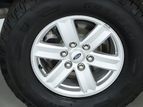 Used 2022 Ford F150 XLT w/ Trailer Tow Package image 42