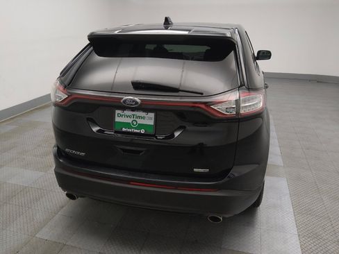 Used 2018 Ford Edge SE AWD/4WD image 7