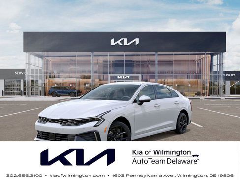New 2026 Kia K5 LXS image 1