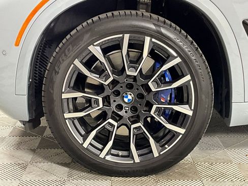 Used 2026 BMW X5 M60i w/ M Sport Professional Package image 29
