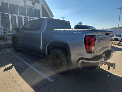 Used 2025 GMC Sierra 1500 Elevation AWD/4WD image 3