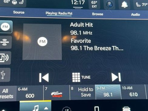 Used 2025 Jeep Compass Latitude w/ Convenience Group image 21