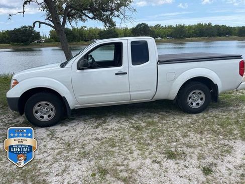 Used 2018 Nissan Frontier S RWD image 4