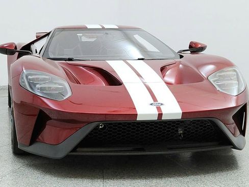 Used 2019 Ford GT image 8
