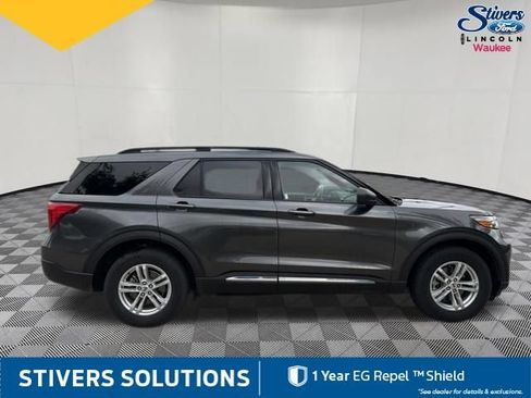 Used 2020 Ford Explorer XLT AWD/4WD image 5