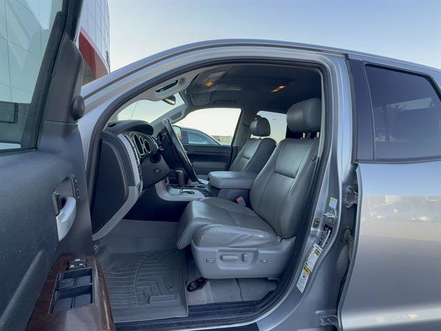 Used 2010 Toyota Tundra Limited AWD/4WD image 6