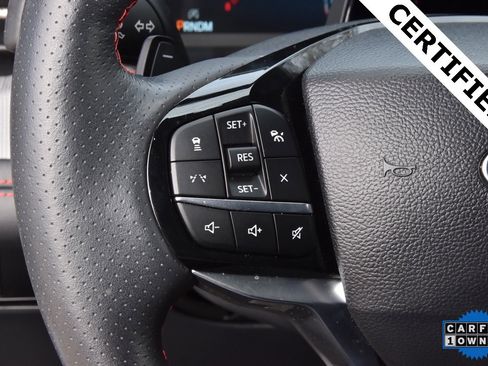 Certified 2025 Ford Explorer ST image 25