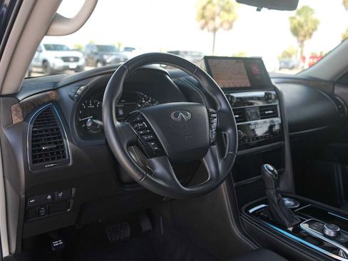 Used 2022 INFINITI QX80 Premium Select w/ Cargo Package RWD image 2