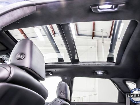 Used 2019 Cadillac XT5 Platinum image 16