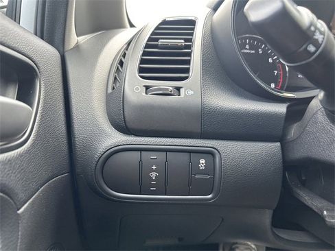 Used 2018 Kia Forte LX w/ LX Popular Package image 31