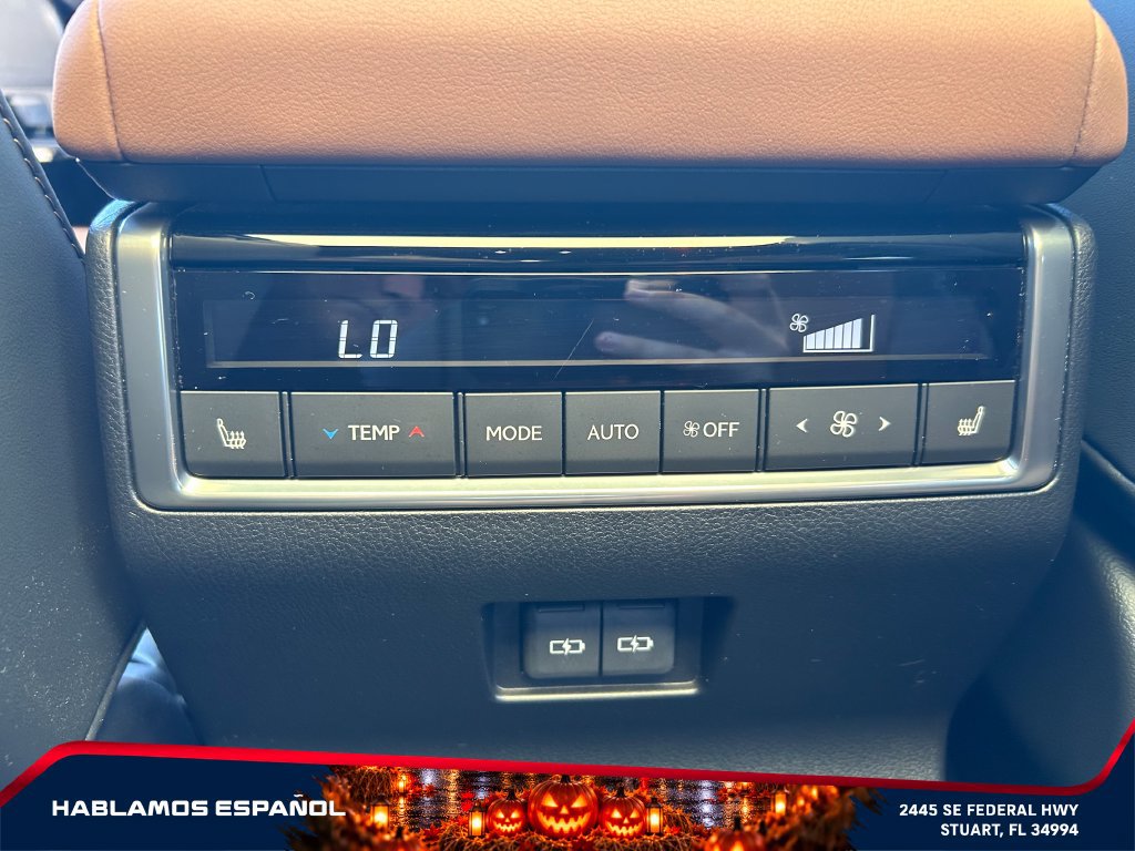 Used 2025 Lexus GX 550 w/ Cold Area Package AWD/4WD image 34