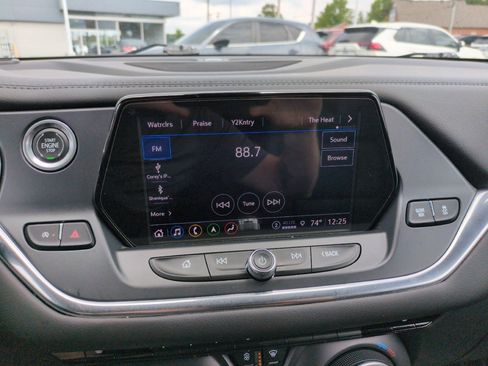 Used 2022 Chevrolet Blazer LT w/ Sound & Technology Package FWD image 24
