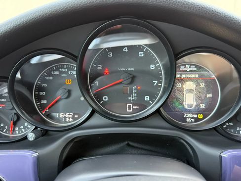 Used 2011 Porsche Panamera 4 AWD/4WD image 14