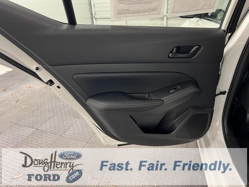 Used 2025 Nissan Altima 2.5 SV image 29