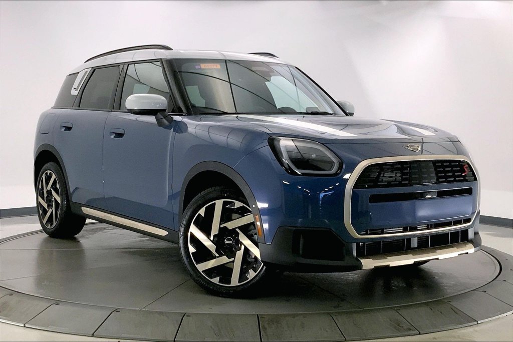 Used 2026 MINI Cooper Countryman S w/ Comfort Package Max AWD/4WD image 1