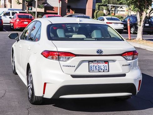 Used 2021 Toyota Corolla LE FWD image 13